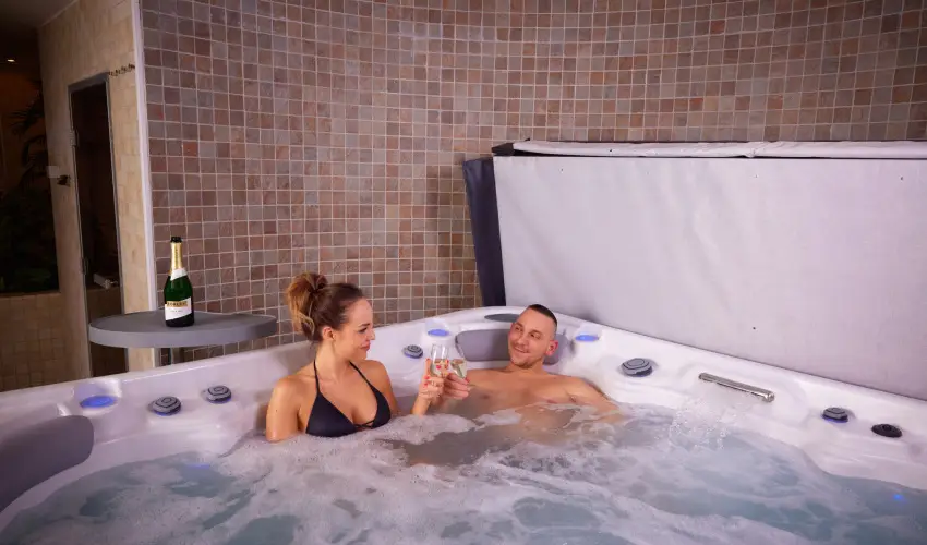 Bazilika alatti Panzi Esztergom - szi-tli feltltds teljes elltssal a Bazilika szomszdsgban (min. 2 j)