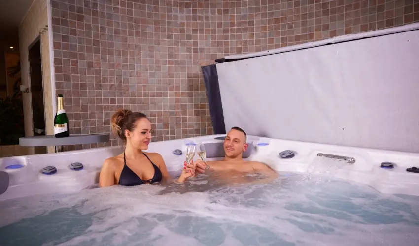 Bazilika alatti Panzi Esztergom - szi-tli feltltds teljes elltssal a Bazilika szomszdsgban (min. 2 j)