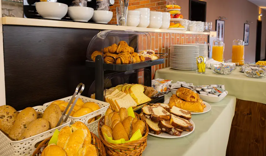 Bazilika alatti Panzi Esztergom - szi-tli feltltds teljes elltssal a Bazilika szomszdsgban (min. 2 j)