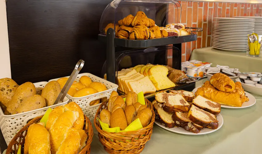 Bazilika alatti Panzi Esztergom - szi-tli feltltds teljes elltssal a Bazilika szomszdsgban (min. 2 j)