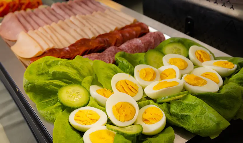 Bazilika alatti Panzi Esztergom - szi-tli feltltds teljes elltssal a Bazilika szomszdsgban (min. 2 j)