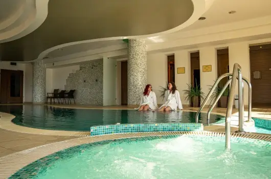 Sz�pia Bio & Art Hotel - Kedvezm�nyes kikapcsol�d�s Zs�mb�kon