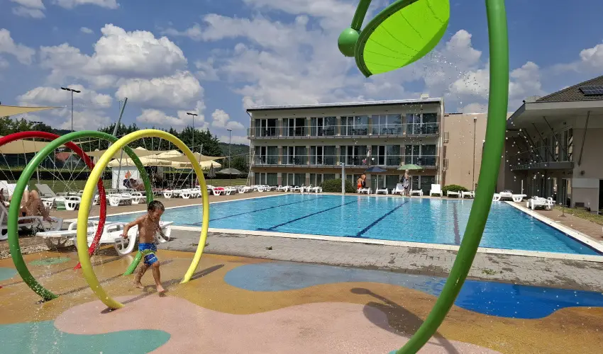 Sz�pia Bio & Art Hotel Zs�mb�k - Kedvezm�nyes kikapcsol�d�s Zs�mb�kon (min. 2 �j)