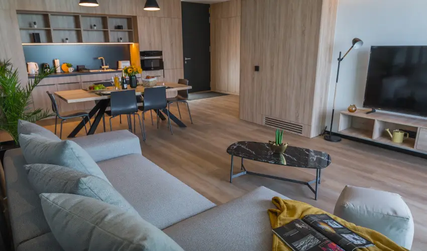 BJ81 Suite Hotel Sifok - Kedvezmnyes r csaldok rszreak reggelivel (1 jtl)