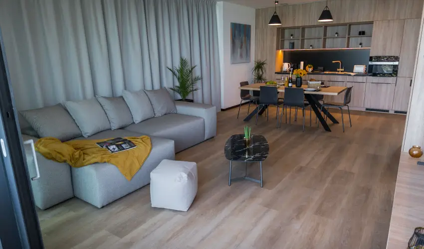 BJ81 Suite Hotel Sifok - Kedvezmnyes r csaldok rszreak reggelivel (1 jtl)