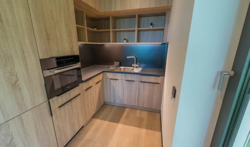 BJ81 Suite Hotel Sifok - Kedvezmnyes r csaldok rszreak reggelivel (1 jtl)