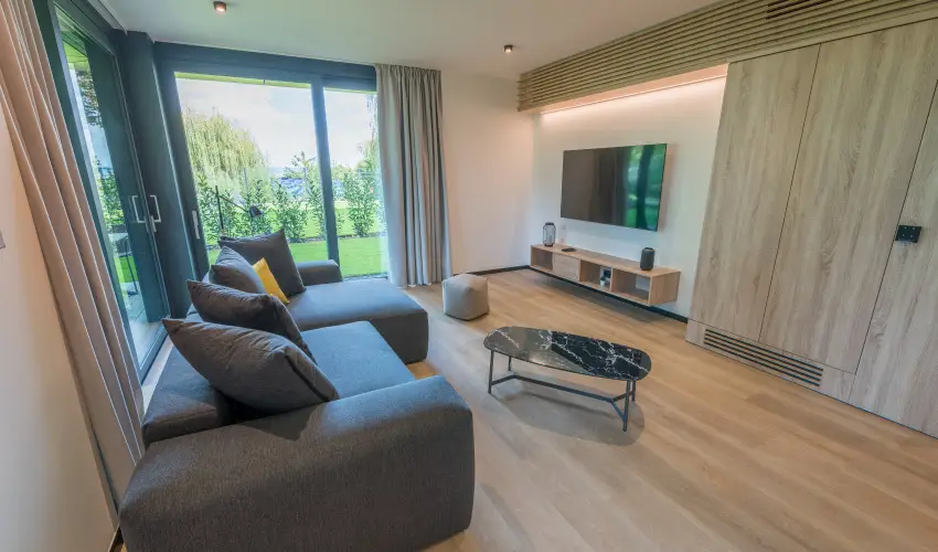 BJ81 Suite Hotel Sifok - Kedvezmnyes r csaldok rszreak reggelivel (1 jtl)