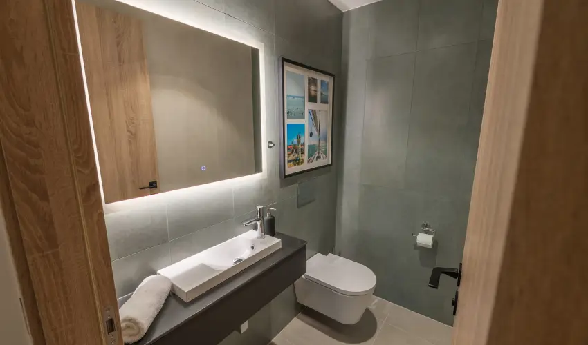 BJ81 Suite Hotel Sifok - Kedvezmnyes r csaldok rszreak reggelivel (1 jtl)