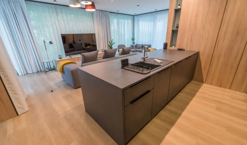 BJ81 Suite Hotel Sifok - Kedvezmnyes r csaldok rszreak reggelivel (1 jtl)