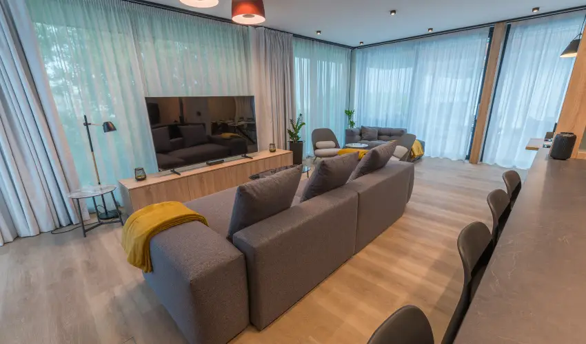 BJ81 Suite Hotel Sifok - Kedvezmnyes r csaldok rszreak reggelivel (1 jtl)