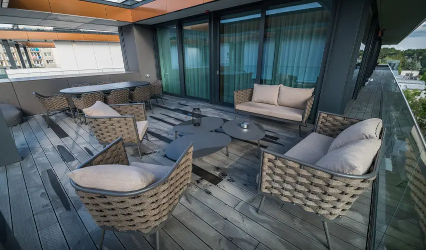 BJ81 Suite Hotel Sifok - Kedvezmnyes r csaldok rszreak reggelivel (1 jtl)