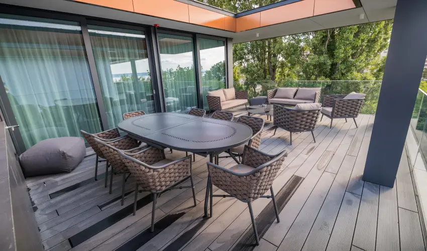 BJ81 Suite Hotel Sifok - Kedvezmnyes r csaldok rszreak reggelivel (1 jtl)