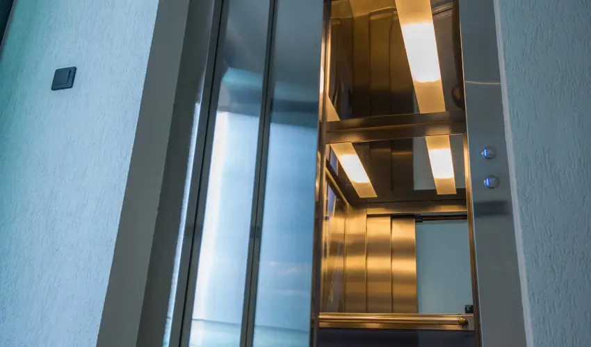 BJ81 Suite Hotel Sifok - Kedvezmnyes r csaldok rszreak reggelivel (1 jtl)