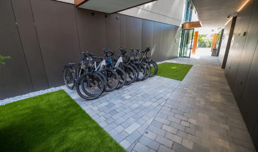 BJ81 Suite Hotel Sifok - Kedvezmnyes r csaldok rszreak reggelivel (1 jtl)