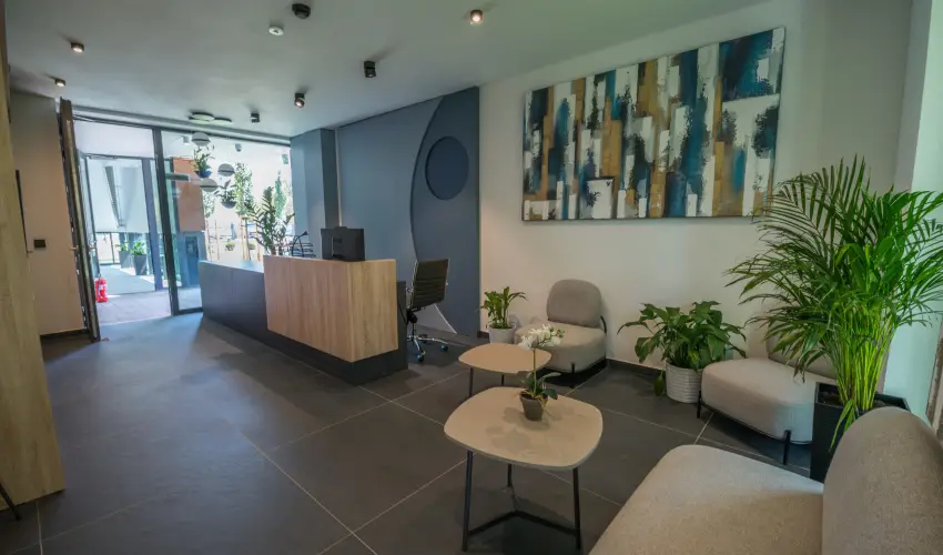 BJ81 Suite Hotel Sifok - Kedvezmnyes r csaldok rszreak reggelivel (1 jtl)