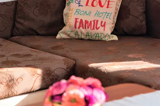 Boni Csal�di Wellness Hotel - Tavaszi �res� (min. 2 �j)