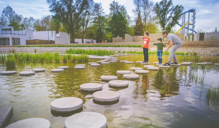 Boni Csaldi Wellness Hotel Zalakaros - Kedvezmnyes r csaldok rszreak flpanzis elltssal (1 jtl)