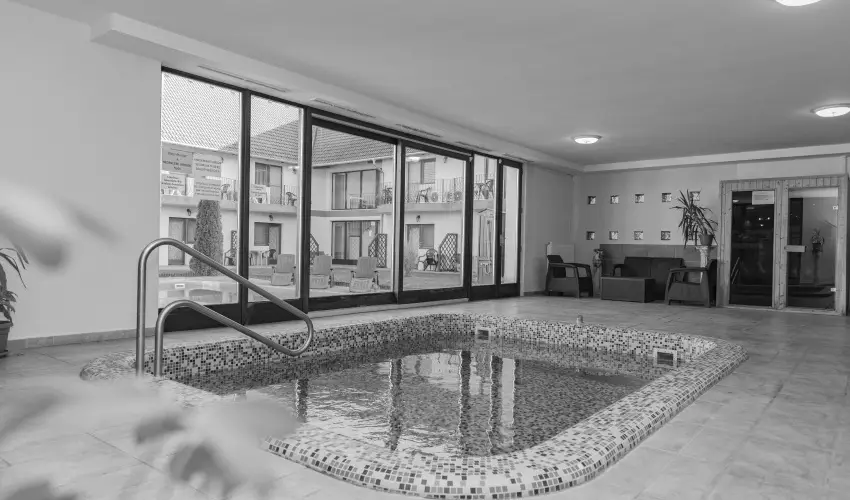 Boni Csal�di Wellness Hotel Zalakaros - Tavaszi sz�net (min. 2 �j)