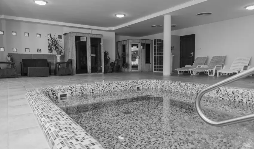 Boni Csal�di Wellness Hotel Zalakaros - Tavaszi sz�net (min. 2 �j)