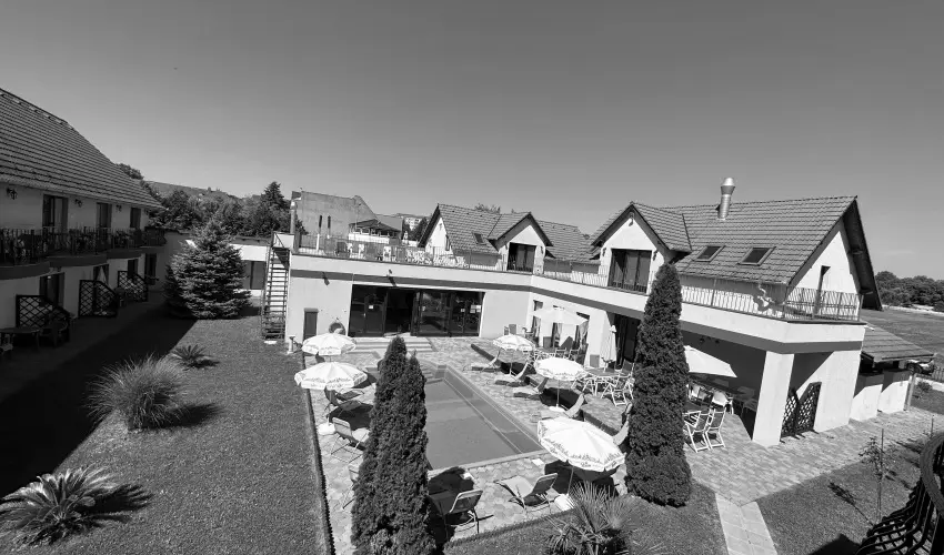 Boni Csal�di Wellness Hotel Zalakaros - Tavaszi sz�net (min. 2 �j)