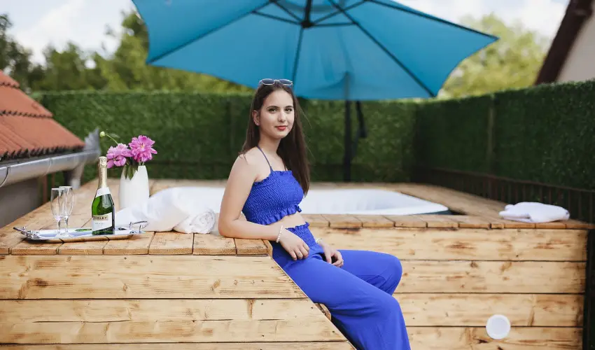 Boni Csaldi Wellness Hotel Zalakaros - Kedvezmnyes r csaldok rszreak flpanzis elltssal (1 jtl)