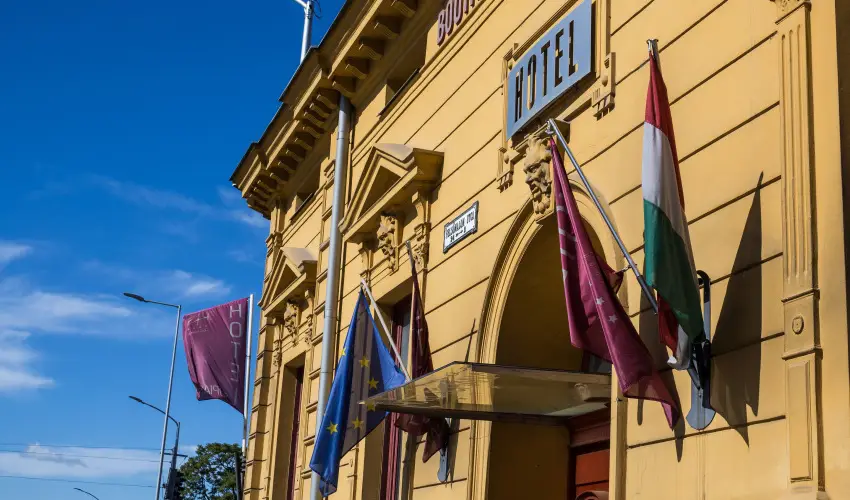 Boutique Hotel Sopianae Pcs - Kedvezmnyes r csaldok rszreak reggelis elltssal (1 jtl)