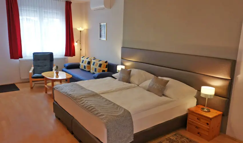 Brigitte Apartman B�k, B�kf�rd� - Kedvezm�nyes �r csal�dok r�sz�reak (1 �jt�l)