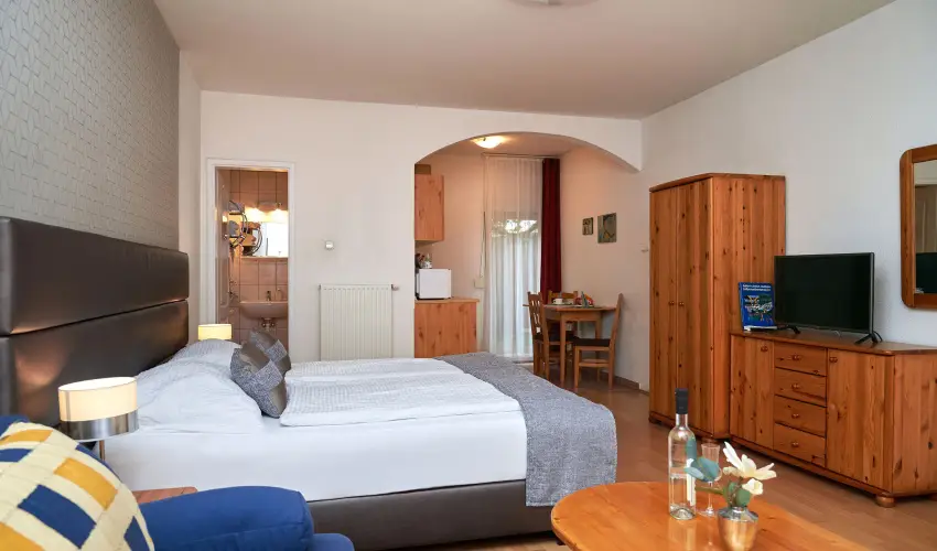 Brigitte Apartman B�k, B�kf�rd� - Kedvezm�nyes �r csal�dok r�sz�reak (1 �jt�l)