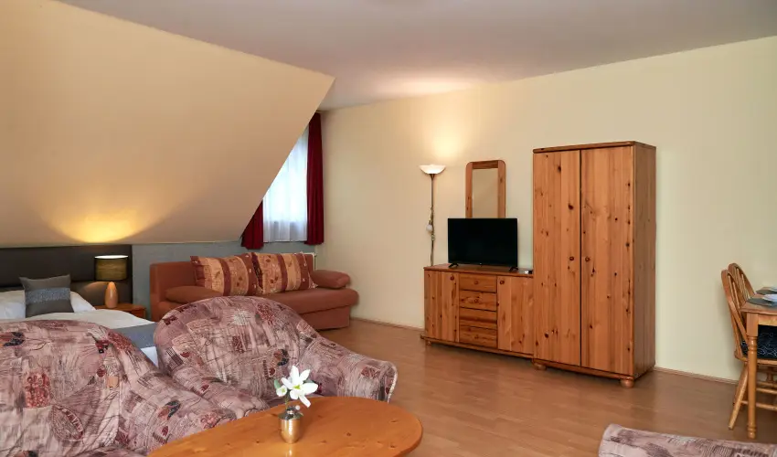 Brigitte Apartman B�k, B�kf�rd� - Kedvezm�nyes �r csal�dok r�sz�reak (1 �jt�l)