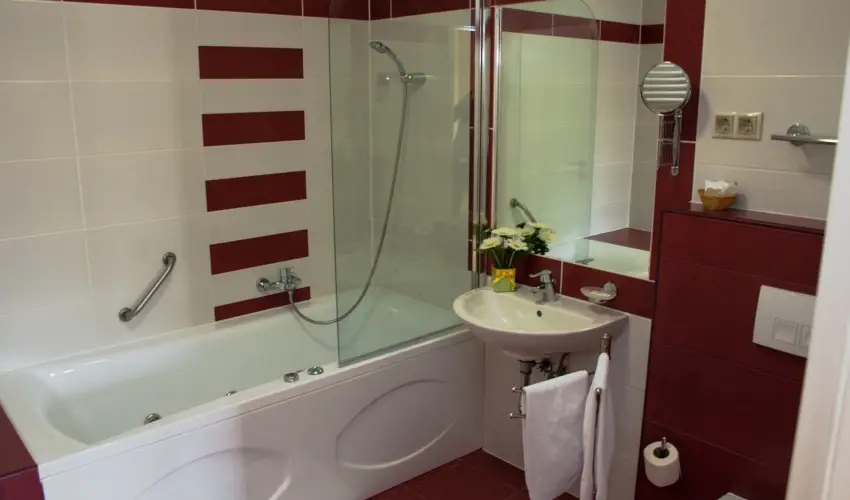 Calimbra Konferencia & Wellness Hotel Miskolctapolca - ALL INCLUSIVE Luxus Pihen�s Miskolctapolc�n (min. 2 �j)