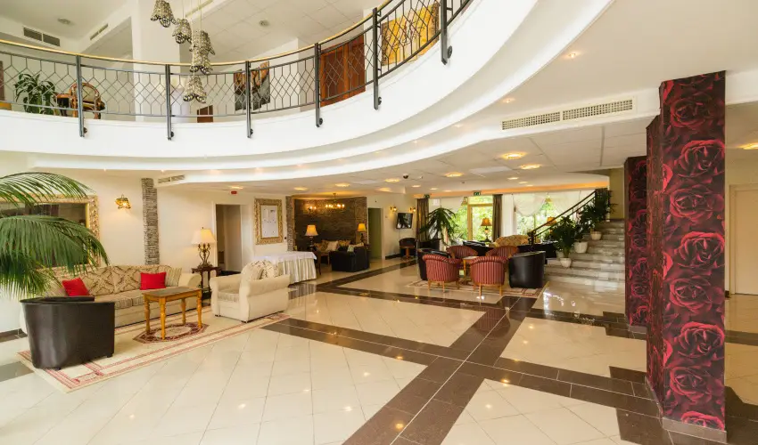 Calimbra Konferencia & Wellness Hotel Miskolctapolca - ALL INCLUSIVE Luxus Pihen�s Miskolctapolc�n (min. 2 �j)