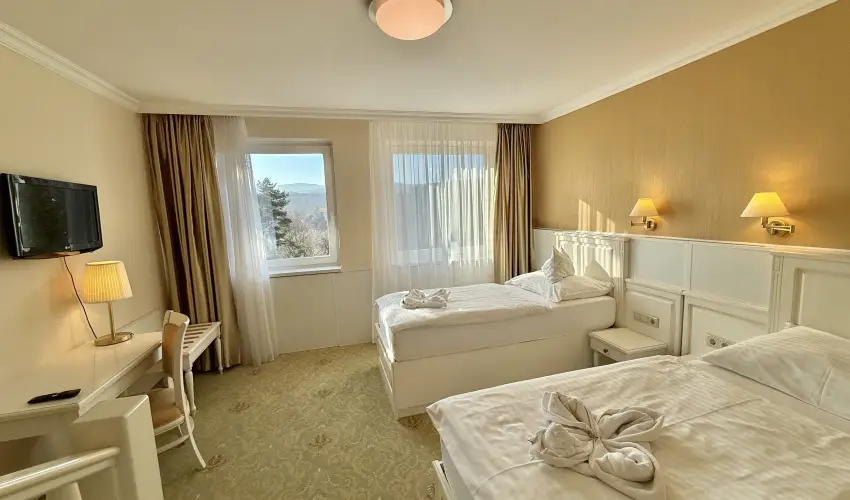 Calimbra Konferencia & Wellness Hotel Miskolctapolca - ALL INCLUSIVE Luxus Pihen�s Miskolctapolc�n (min. 2 �j)