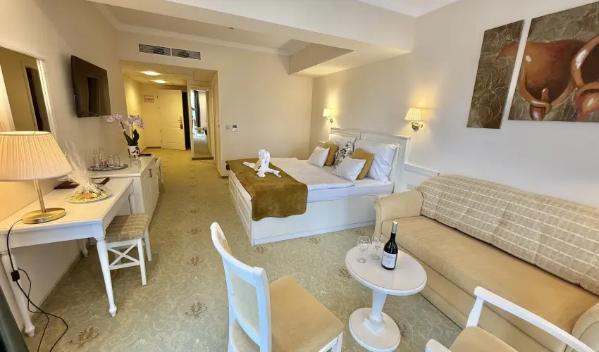 Calimbra Konferencia & Wellness Hotel Miskolctapolca - ALL INCLUSIVE Luxus Pihen�s Miskolctapolc�n (min. 2 �j)