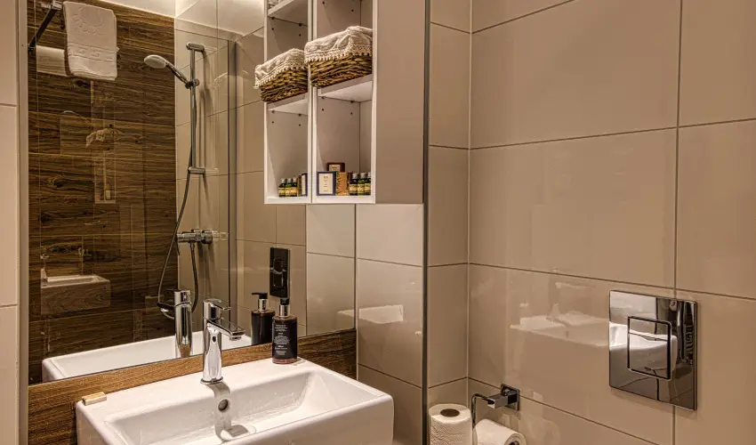 Cardoner Hotel Pilisszentkereszt - Szobar elfizetsi kedvezmnnyel (1 j)