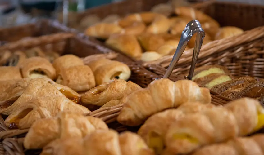 CE Plaza Hotel Sifok - Tk j csaldi kaland & varzslatos Halloween htvge (min. 2 j)