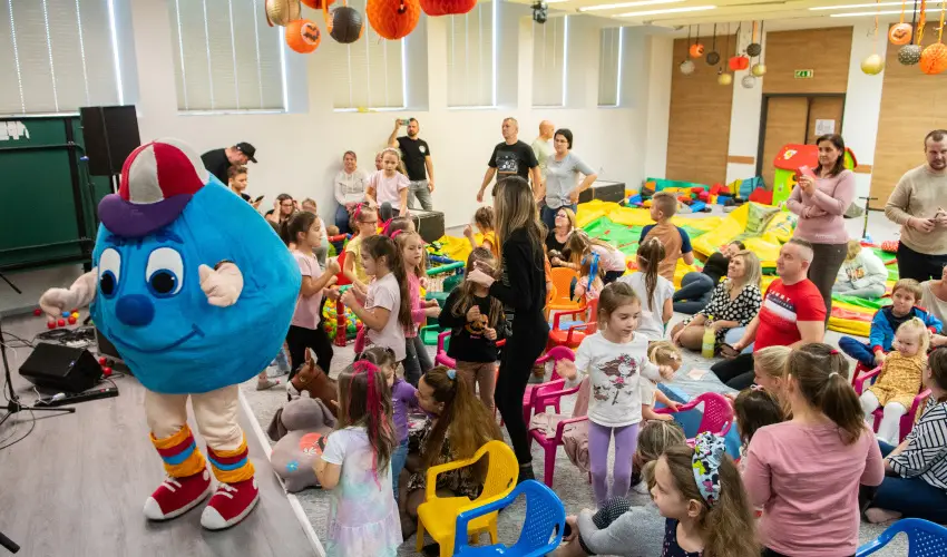 CE Plaza Hotel Sifok - Tk j csaldi kaland & varzslatos Halloween htvge (min. 2 j)