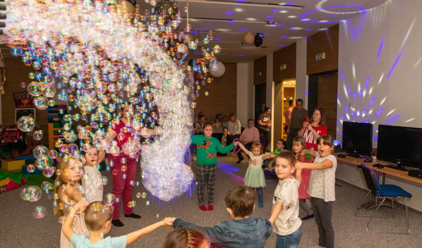 CE Plaza Hotel Sifok - Tk j csaldi kaland & varzslatos Halloween htvge (min. 2 j)