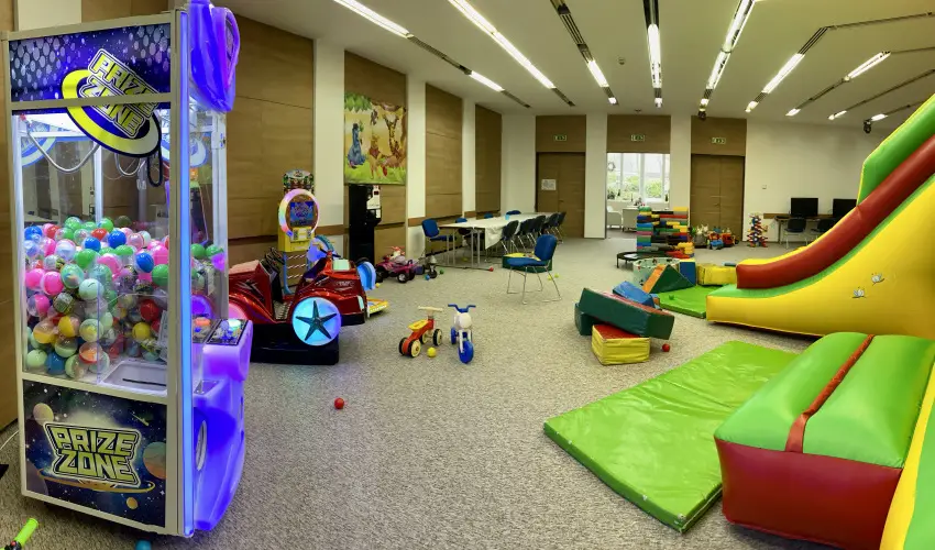 CE Plaza Hotel Sifok - Tk j csaldi kaland & varzslatos Halloween htvge (min. 2 j)