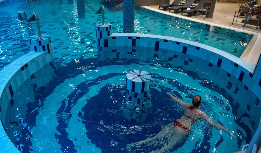 CE Plaza Hotel Sifok - Tk j csaldi kaland & varzslatos Halloween htvge (min. 2 j)