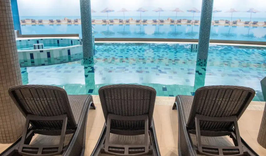 CE Plaza Hotel Sifok - Tk j csaldi kaland & varzslatos Halloween htvge (min. 2 j)