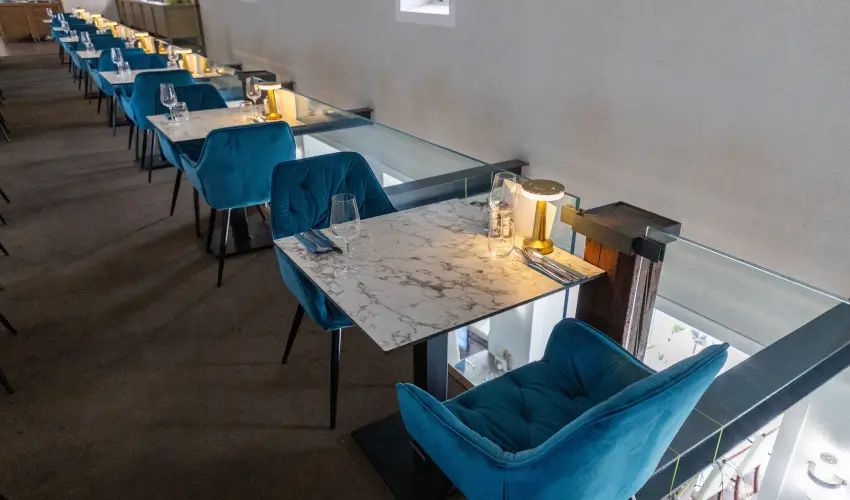 CE Plaza Hotel Sifok - Tk j csaldi kaland & varzslatos Halloween htvge (min. 2 j)