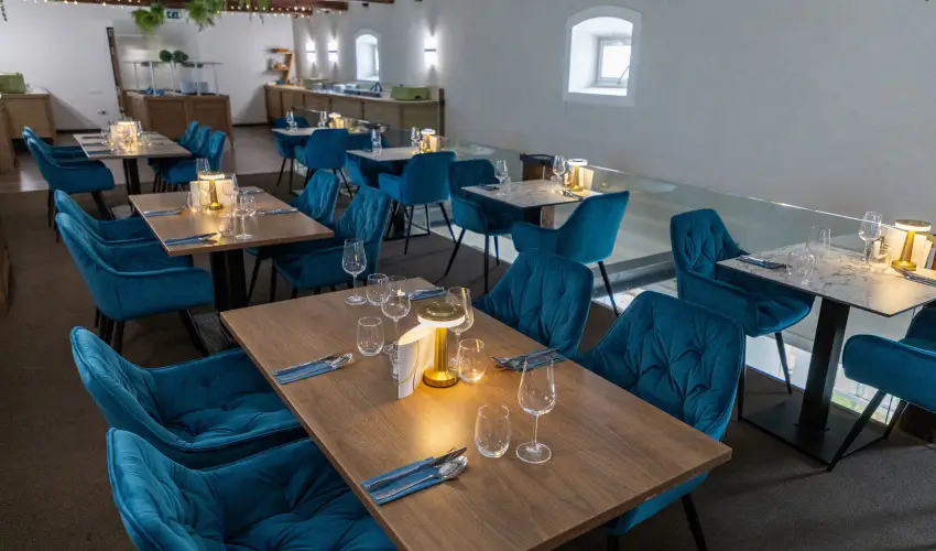 CE Plaza Hotel Sifok - Tk j csaldi kaland & varzslatos Halloween htvge (min. 2 j)