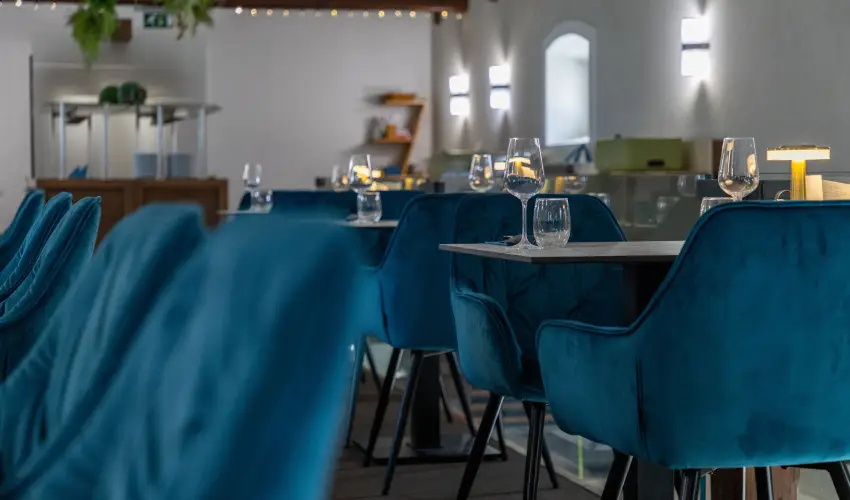 CE Plaza Hotel Sifok - Tk j csaldi kaland & varzslatos Halloween htvge (min. 2 j)