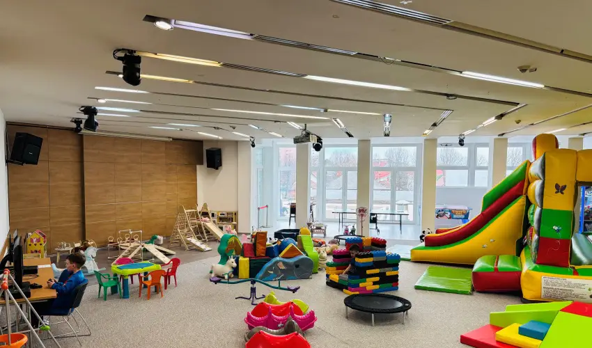 CE Plaza Hotel Sifok - Tk j csaldi kaland & varzslatos Halloween htvge (min. 2 j)