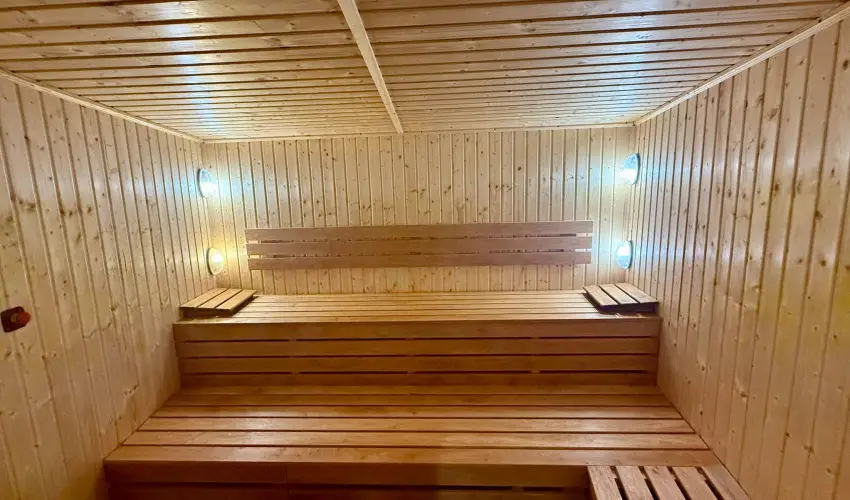 CE Plaza Hotel Sifok - Tk j csaldi kaland & varzslatos Halloween htvge (min. 2 j)