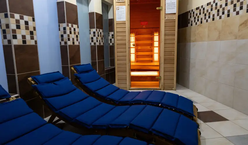 CE Plaza Hotel Sifok - Tk j csaldi kaland & varzslatos Halloween htvge (min. 2 j)