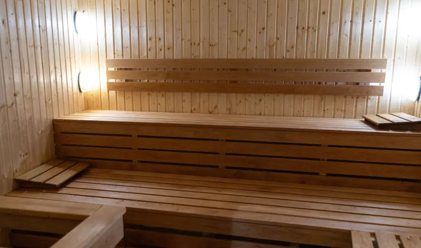 CE Plaza Hotel Sifok - Tk j csaldi kaland & varzslatos Halloween htvge (min. 2 j)