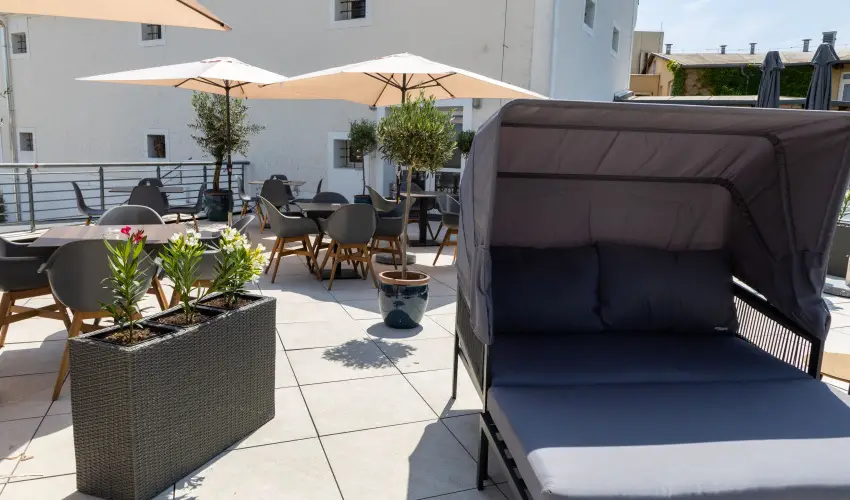 CE Plaza Hotel Sifok - Tk j csaldi kaland & varzslatos Halloween htvge (min. 2 j)