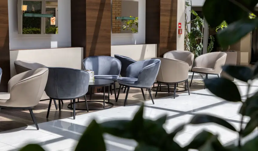 CE Plaza Hotel Sifok - Tk j csaldi kaland & varzslatos Halloween htvge (min. 2 j)