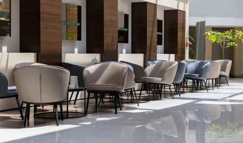 CE Plaza Hotel Sifok - Tk j csaldi kaland & varzslatos Halloween htvge (min. 2 j)